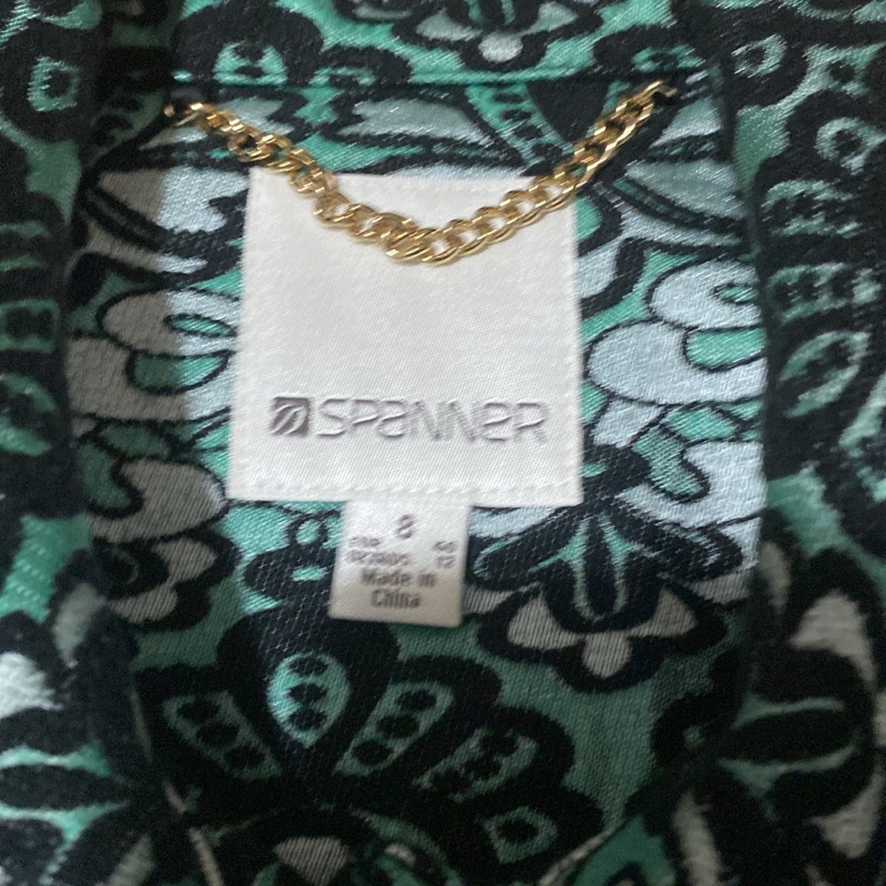 Spanned Green and Black Patterned Jacket - Picture 3 of 11